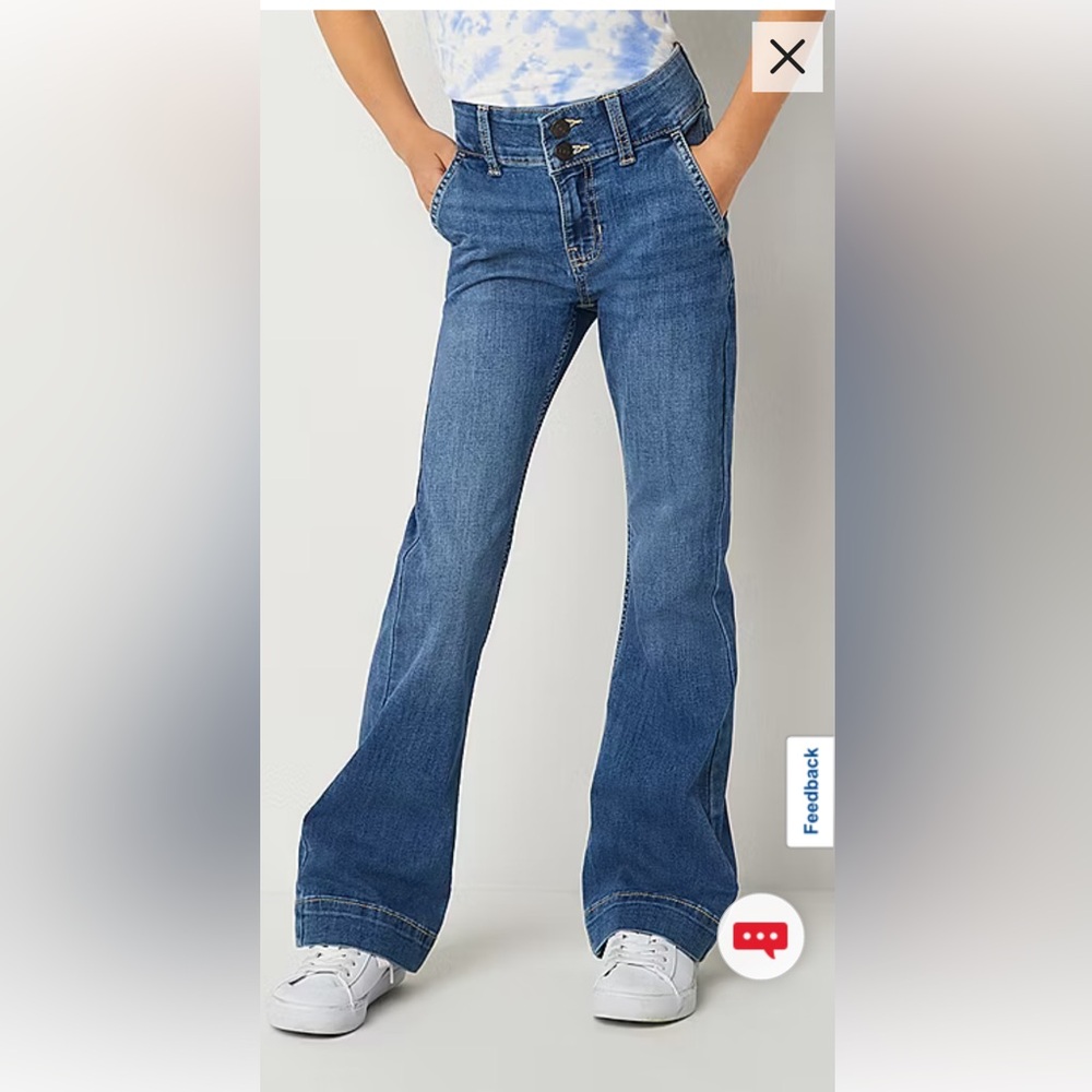 Flare jean girl